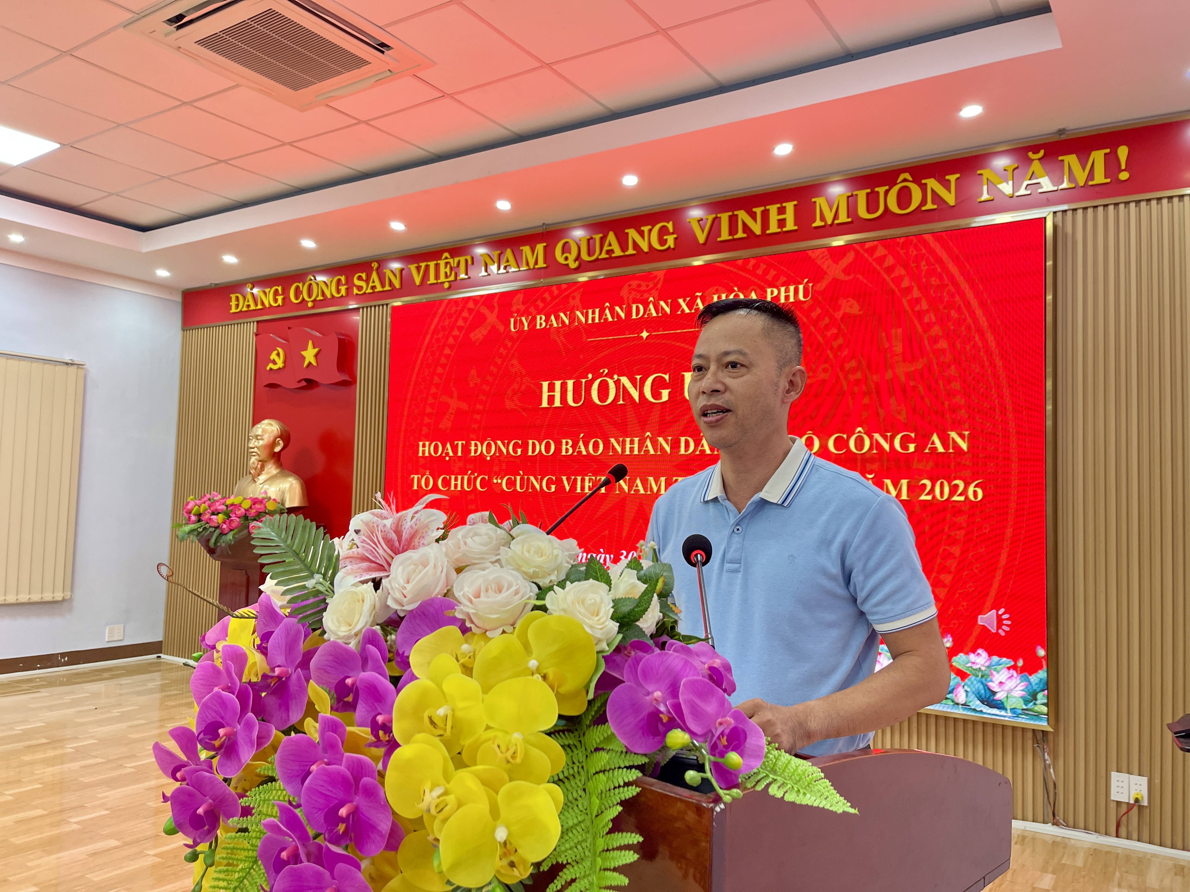 Xã Hòa Phú tổ chức hoạt động "Cùng Việt Nam tiến bước" năm 2026
