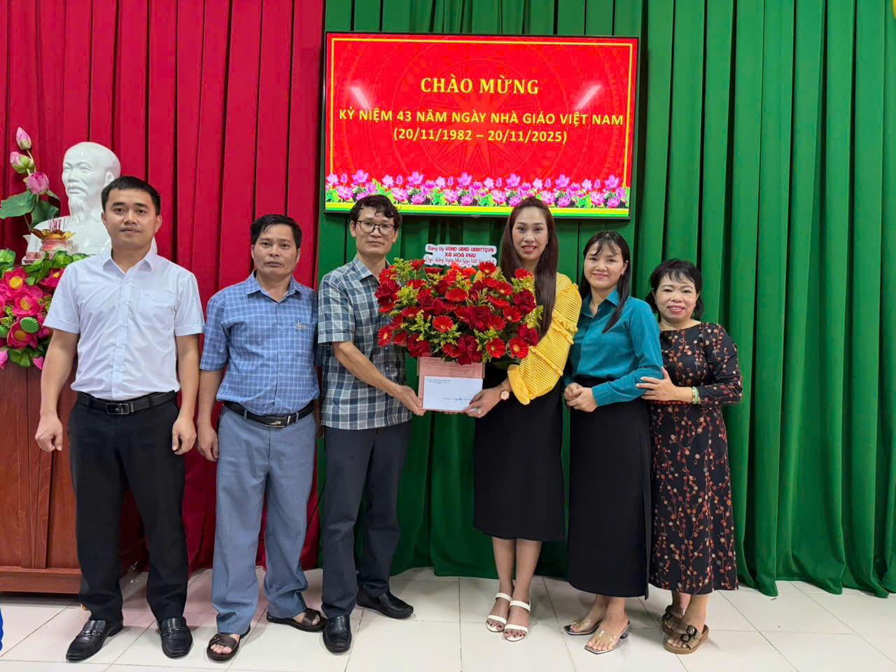 z7241179912467_67c906ce58f9fe6ba940d2de5d285e87