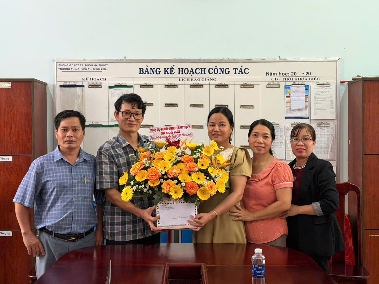 z7241179925725_9f1fb2590400d50e5c039c39852c5207