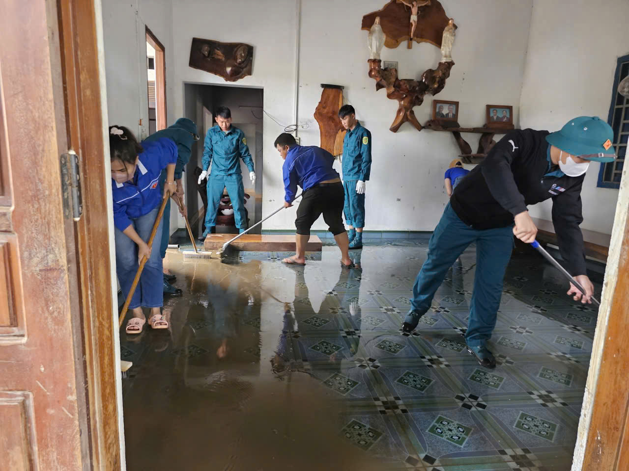 z7263375793843_7bd30058907e1e0b54ce022a0dfb7141