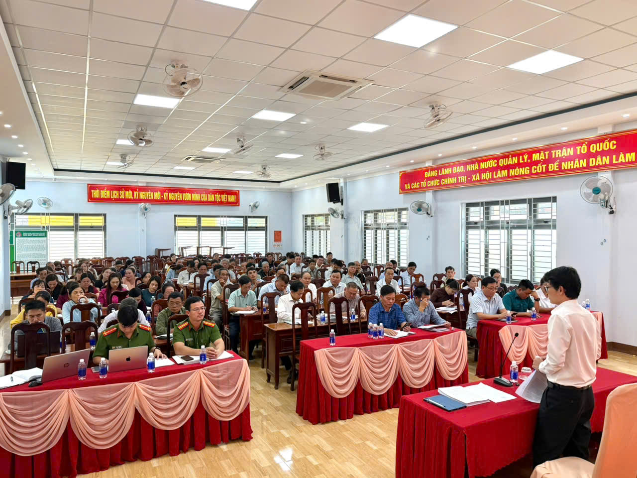 z7376881007813_0aad8fc2f2ef0a1a57a0ff90052285aa