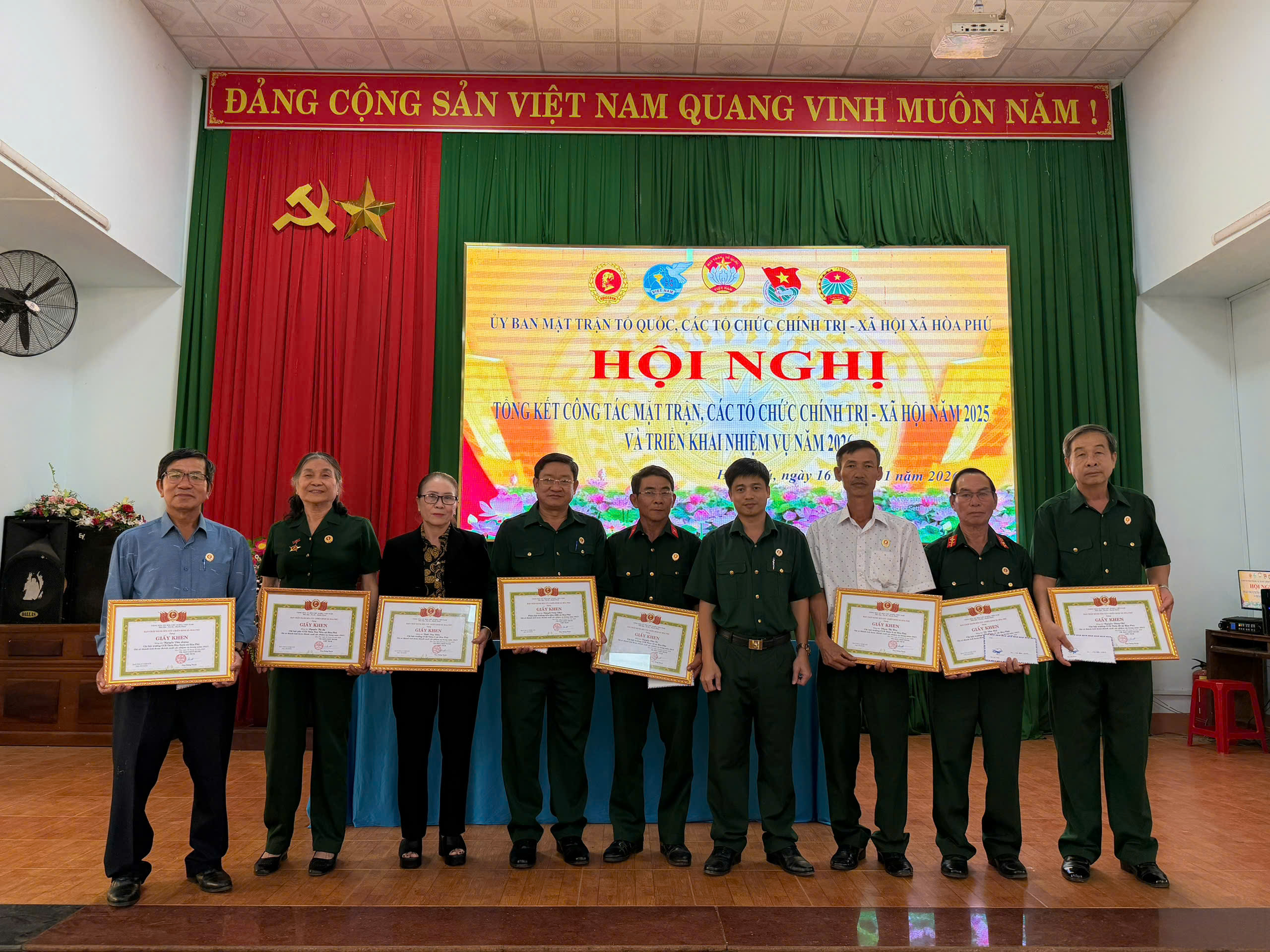 z7437287361626_ed7e859462671a31ed8f177b080f15d6