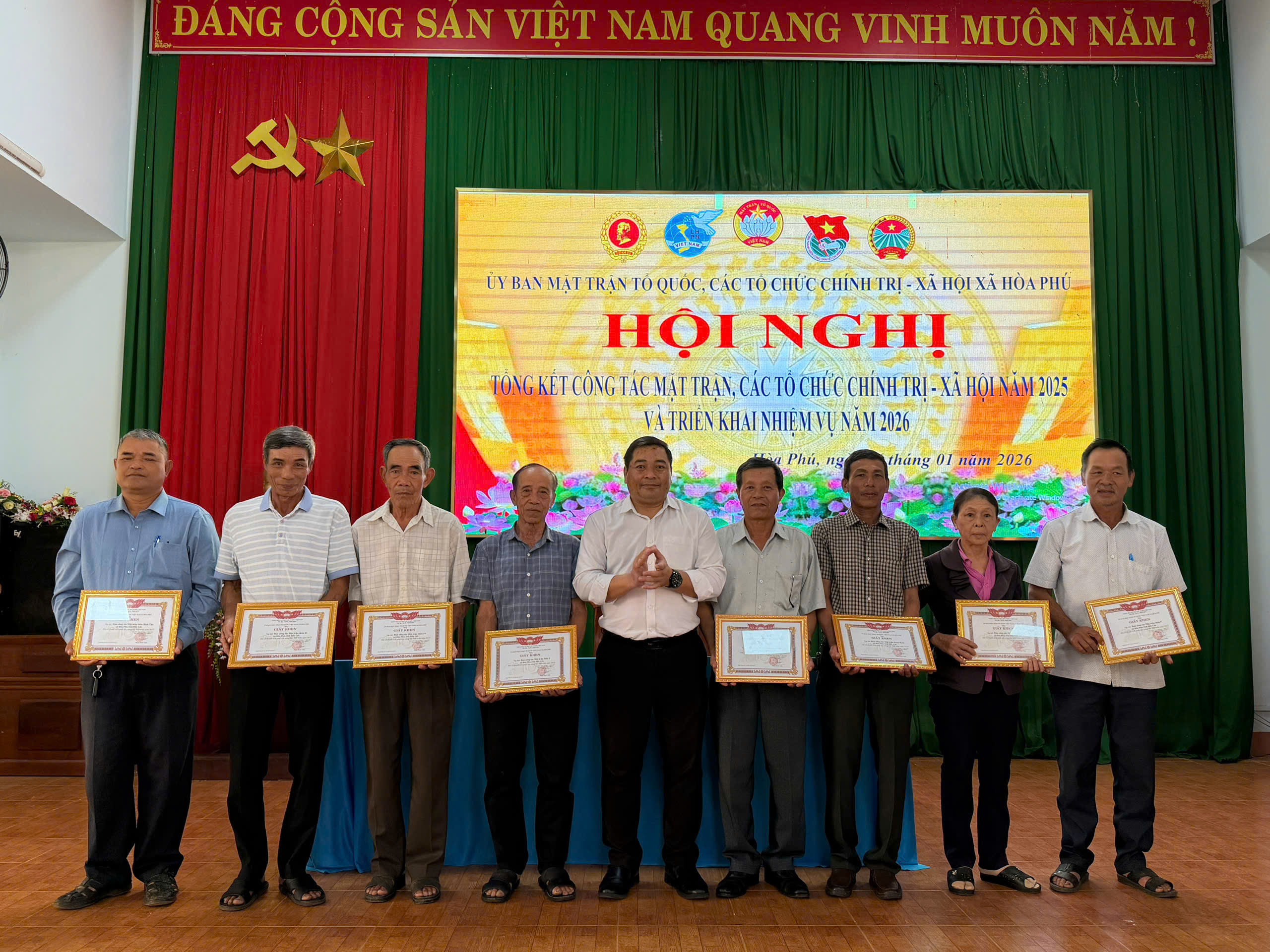 z7437287569470_b8b46cd383c436ad3fe92e7b4762c143